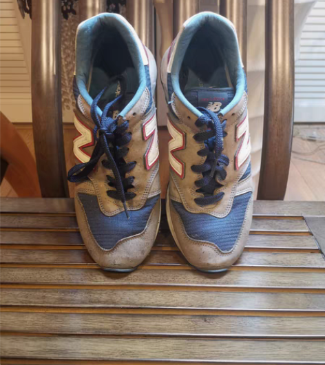包邮New Balance运动鞋 260元...