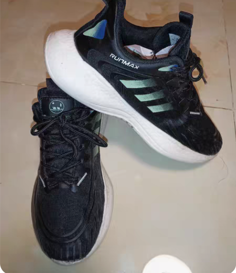 转卖骆驼女鞋39码，打折凑单99元买的，仅...