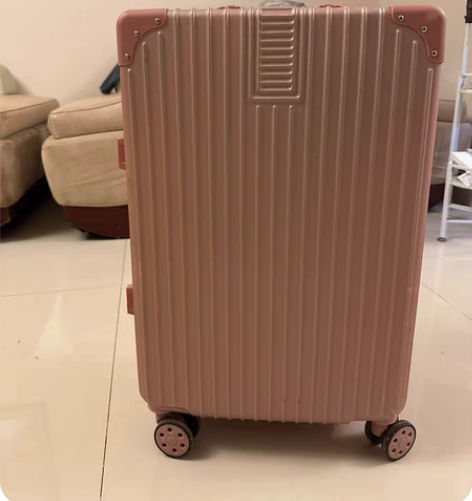 20寸行李箱 感兴趣的话点“我想要”和我私...