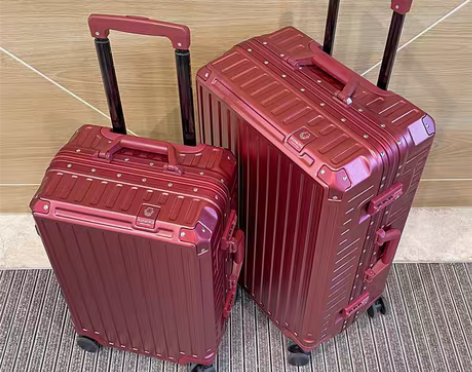 包邮漫游婚庆箱，尺寸20，24+26－28...