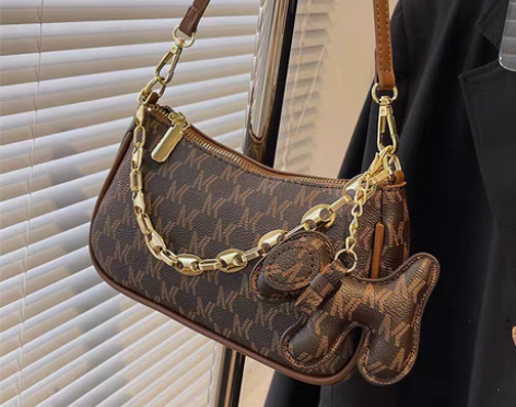 转卖今年流行小包包秋冬女潮ins高级感20...