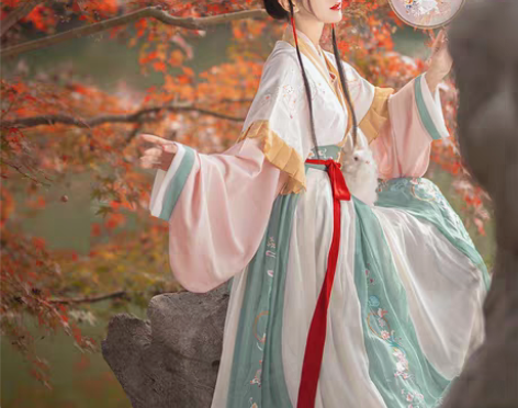 转卖醉雨朵兔莲语汉服女正品原创白菜晋制齐腰...