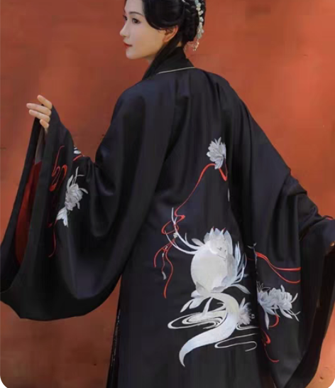 包邮【出】兰若庭，乘黄 感兴趣的话点“我想...