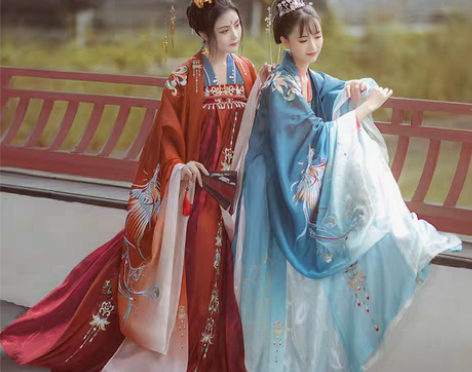 转卖如梦霓裳汉服女秋季重工刺绣大袖衫渐变凤...