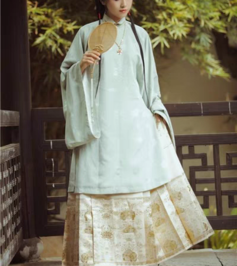 转卖出\换，汉服换汉服\洛丽塔\假发列表发...