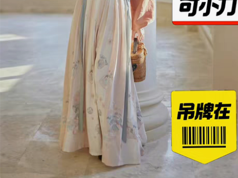 七月夕原创汉服，M码，可小刀 感兴趣的话点...