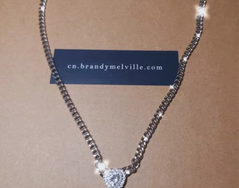 转卖官网新款bm项链女夏小众百搭爱心镶钻石...