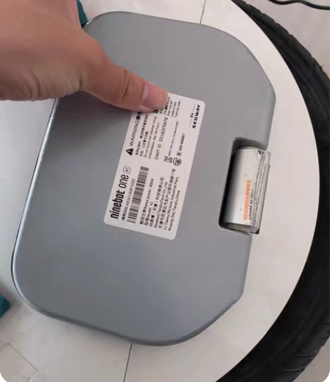 Ninebot 九号独轮车，买了没出过门，...