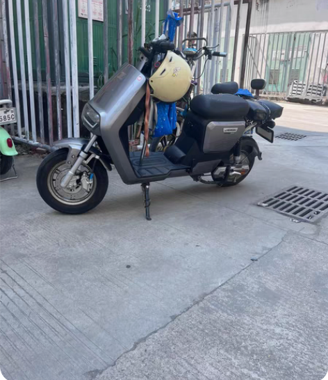出售电瓶车骑了7000多公里座椅磨损有点严...