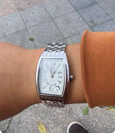 包邮男款正品三达石英手表。钢链条质量好全新...