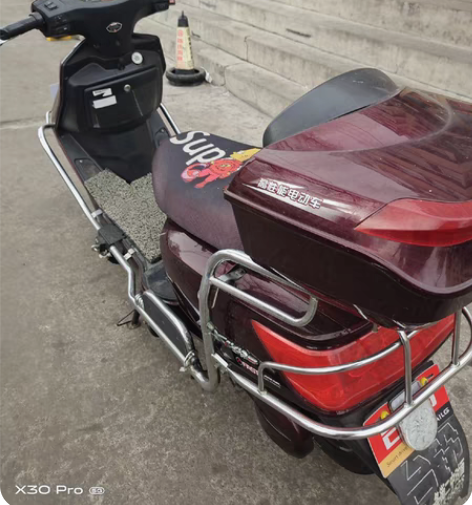 九成新台铃电动车，新换的64V电池，上下班...