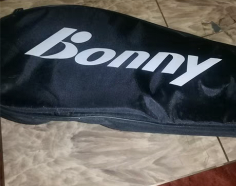 波力全新网球拍，买来就闲置了，要网球拍可以...