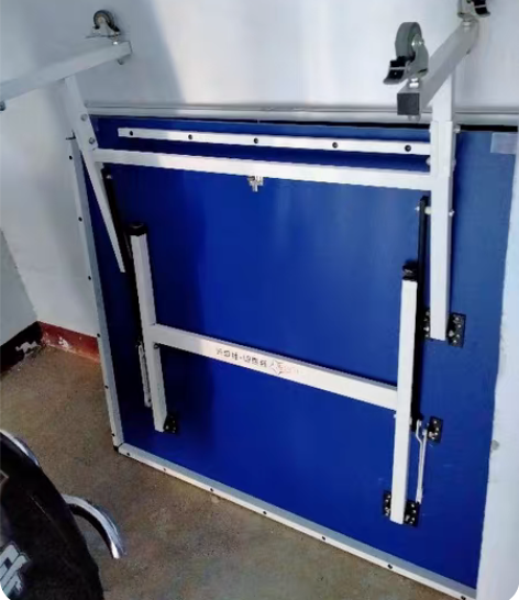 九成新双鱼儿启星乒乓球桌，买了就玩过一两次...