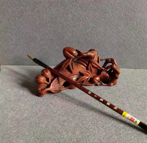 包邮旧藏老竹雕，【竹根雕寿桃纹文房笔架】 ...