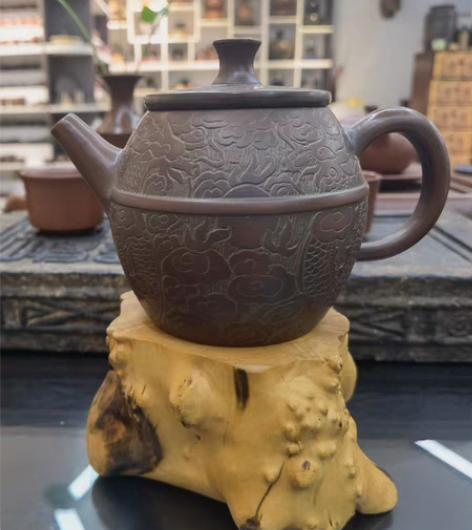 包邮中国四大名陶坭兴陶 壶身光亮瑞泽  经...
