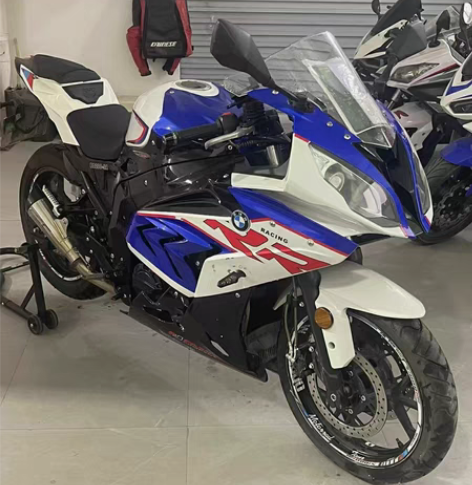 宝马款s1000rr   的表弟宝雕200...