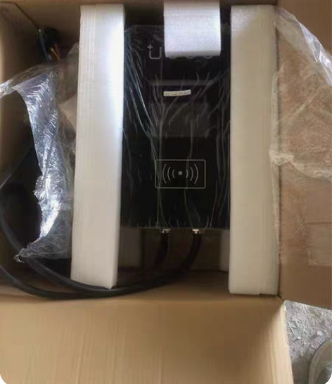 100台7kw全新的交流充电桩，刷卡启动，...