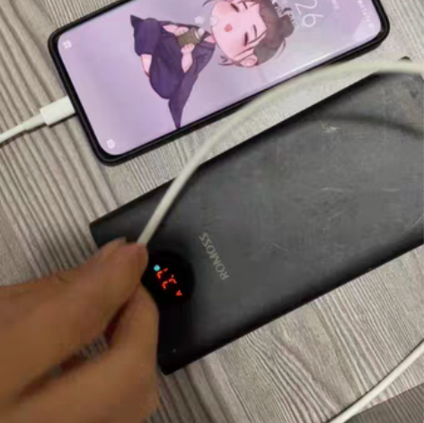 包邮罗马仕正品30000毫安充电宝，PD3...