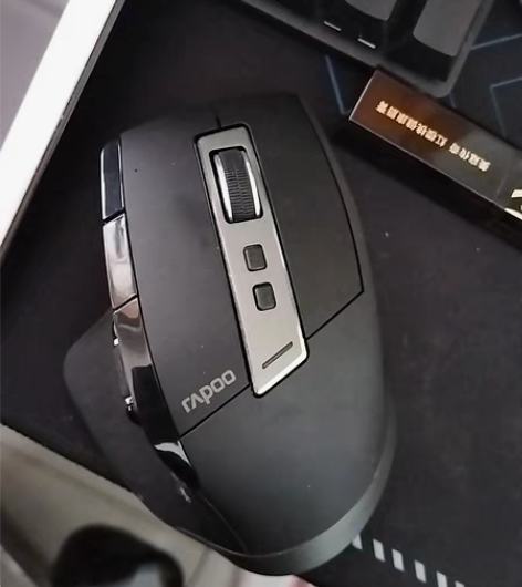 闲置的鼠标，雷柏MT750L   MT75...