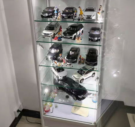 丰田汽车模型，锐志，皇冠，凯美瑞，初版霸道...