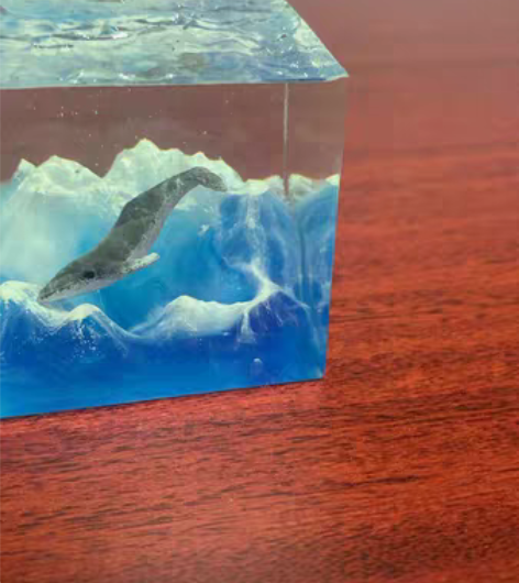 冰山树脂鲸鱼微景波浪海面 尺寸：6cm左右...