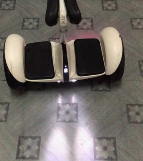 小米九号平衡车 成色如图实拍,日常使用痕迹...