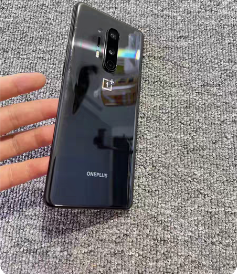 一加8PRO   超实惠~~1699 骁龙...