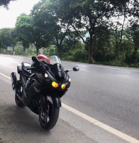 包邮2015年川崎六眼魔神排气，卖六眼魔神...