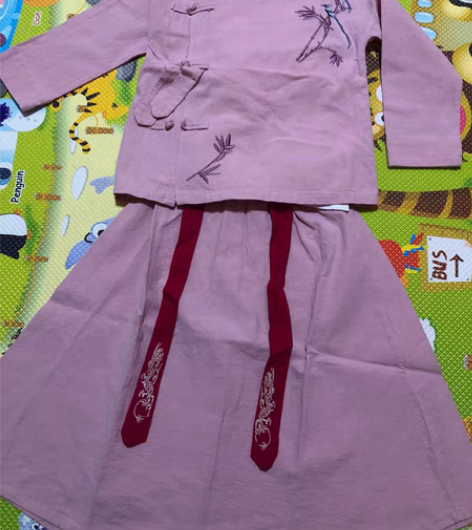 包邮汉服三件套，纯棉，相当于120码，适合...