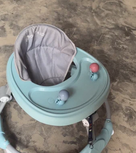 婴儿学步车 已清洗 干净 感兴趣的话点“我...