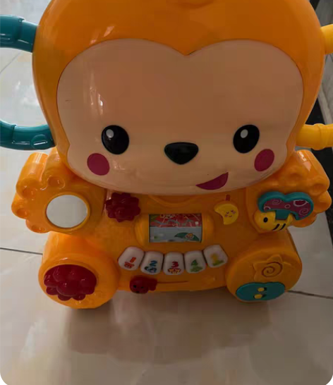 澳贝婴儿多功能学步车，九成新。 感兴趣的话...