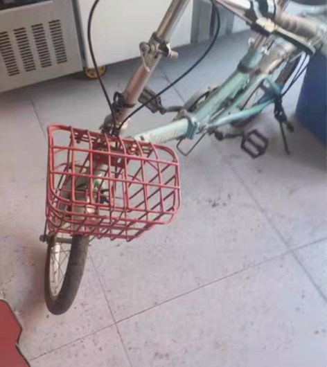 开春了，闲置自行车非常轻巧20的男女可以骑...