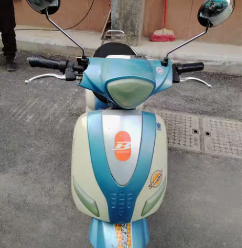 二手大电动车，电池能跑二十多公里，便宜卖了...