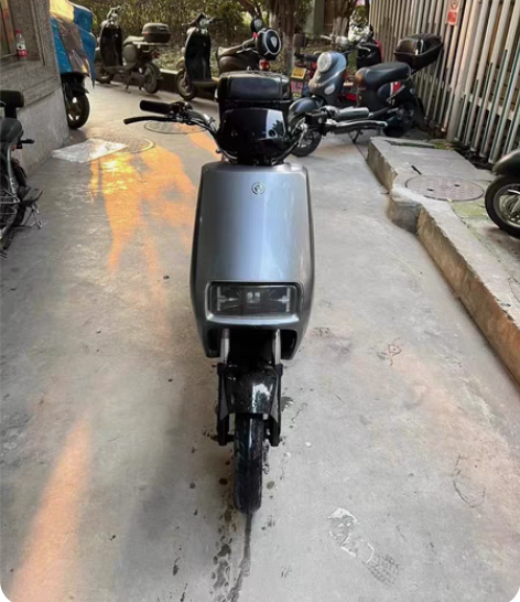 雅迪电动车，用不到了，能跑25——30公里...