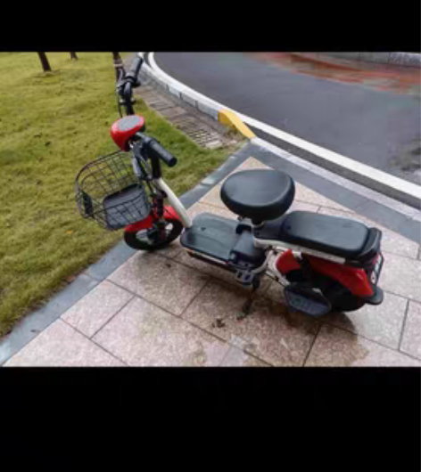 雅迪电动车，有发票，新车1799买来的，车...