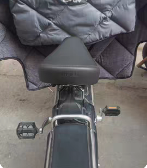 雅迪电动车证件齐全带发票 自用雅迪电动车，...