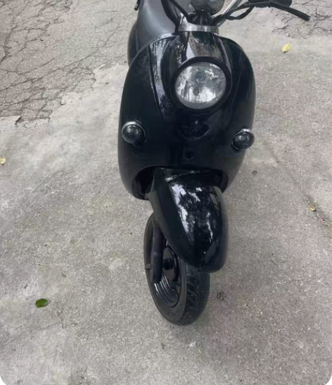 包邮闲置二手电动车，60伏白色小龟车 充满...