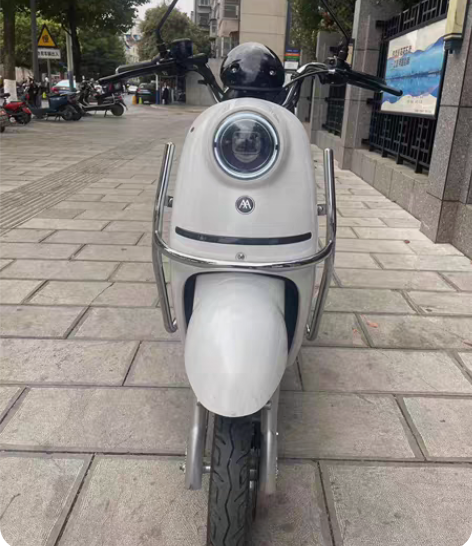 爱玛精品国标小龟，48付20安，易骑锂电池...