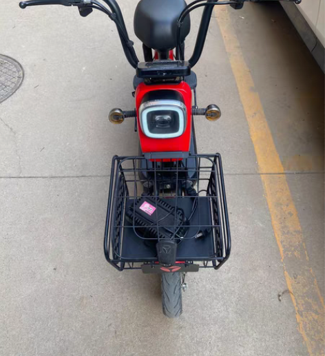 包邮9成新雅迪爱玛二手电车电动车电瓶车电动...