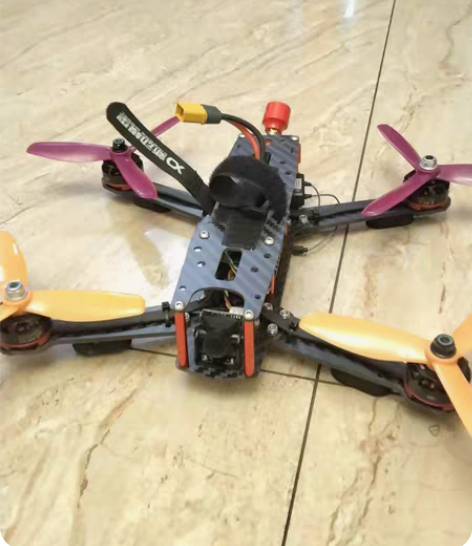 包邮5寸3S4S穿越机，成色极好，带富斯F...