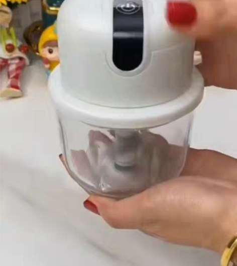 包邮【清仓包邮】电动蒜蓉器捣蒜器迷你家用蒜...