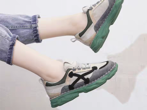 转卖拼色老爹鞋子女2020新款春秋季显脚小...