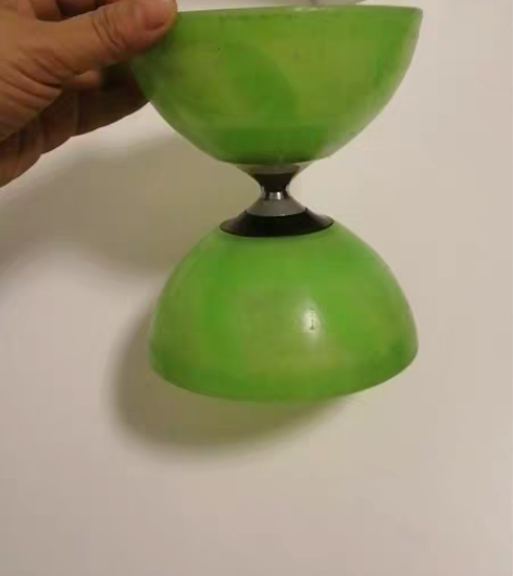 包邮京鸣软胶双头皮碗空竹专卖 感兴趣的话点...