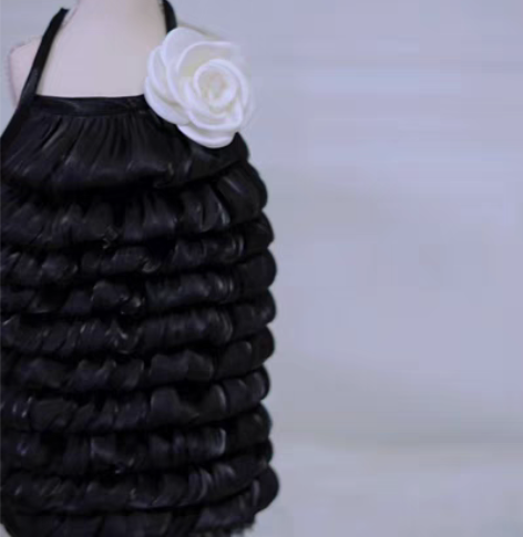 包邮出宠物衣服定制山茶花名媛风   仅试穿...