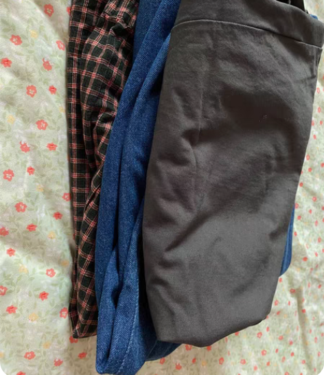 抹胸挂脖A字裙 只穿过一次 实体店买的质量...