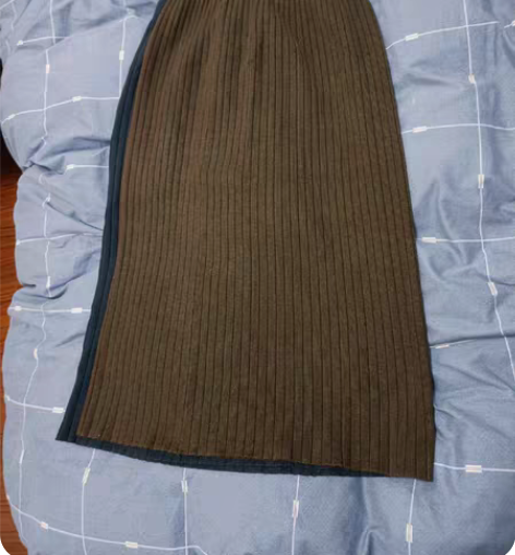 包邮针织铅笔裙，162的身高到小腿肚，是两...