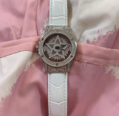 五芒星手表，出 感兴趣的话点“我想要”和我...