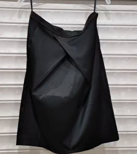 包邮全新JoJo乔乔品牌亮黑色花苞裙办公室...