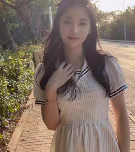 转卖玲玖白色小清新条纹短袖减龄小个子日系海...