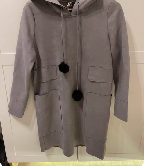 包邮衣服买来仅仅穿过一次，购买于精品店，低...